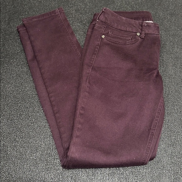 Maurices Deep Purple Jeans size small - Picture 8 of 8